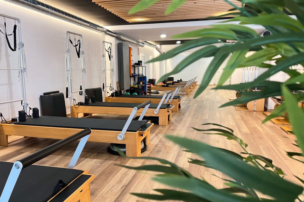 centro-pilates-esplugues-pilates-maquinas clases pilates