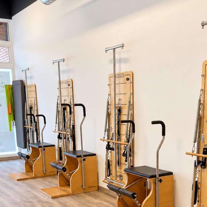 Paneles Spring Wall de pilates en el centro Alegría de Pilates Esplugues